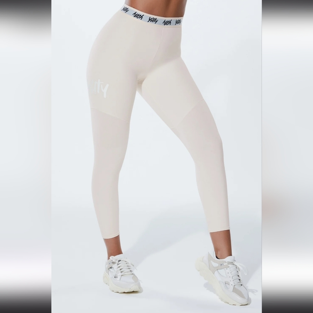 NWT Yitty Major Label Shaping High Waist Logo Legging 7/8 Size M
